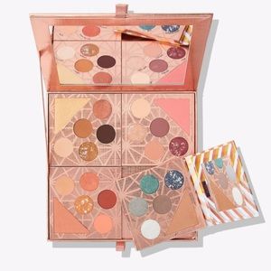 Tarte gift and glam collectors set NEW
